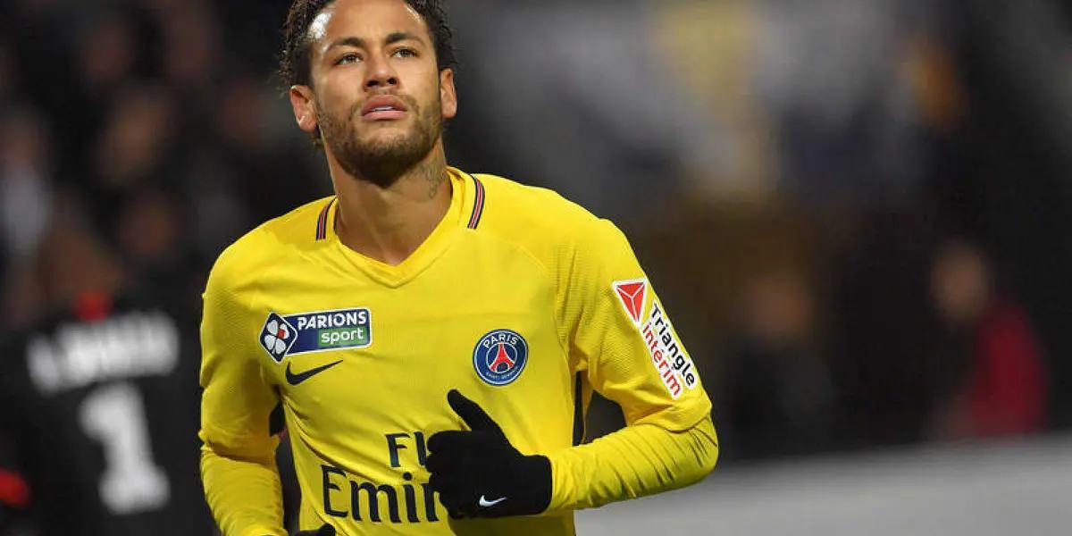 Mientras Kylian Mbappé anunciaba su mediática continuidad en el PSG tras meses de rumores sobre su hipotético traspaso al Real Madrid, los qataríes están decididos a poner punto y final a la discutida aventura de Neymar en el Parque de los Príncipes.