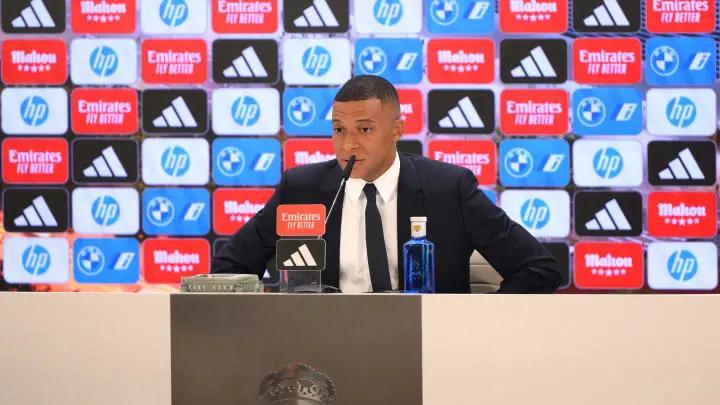 Mbappé en su primera rueda de prensa como jugador del Real Madrid. (Foto: 90MIN)