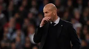 El técnico del Real Madrid consideraría que no se está siendo serios en el mercado.