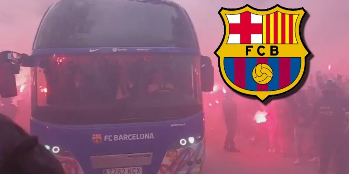Recibimiento de los hinchas al bus del FC Barcelona