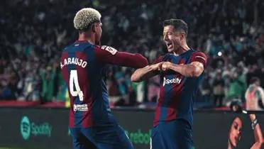 Robert Lewandowski y Ronald Araújo, jugadores del FC Barcelona