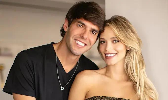 Kaká y Carol Dias