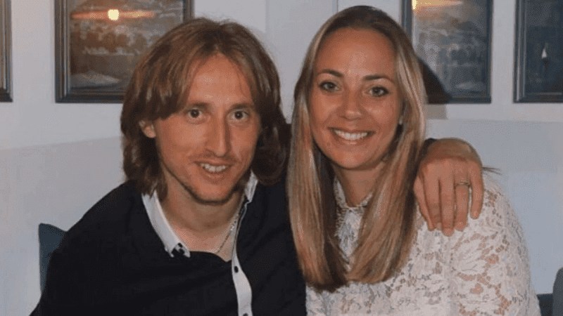 Luka Modric y su esposa / Foto: X