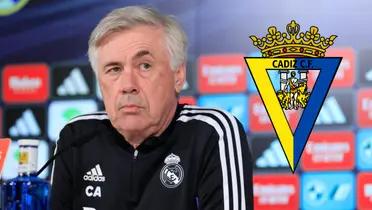 Ancelotti serio y el escudo del Cádiz