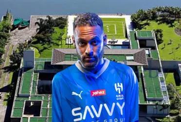 Ante su llegada al fútbol árabe y la grave lesión que sufrió con la selección brasileña, el talentoso atacante se desvalorizó rápidamente y tomó cartas en el asunto