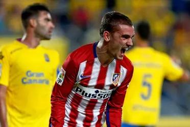 Antoine Griezmann no pudo ocultar su desazón luego que Atlético de Madrid perdiera contra Las Palmas de visita