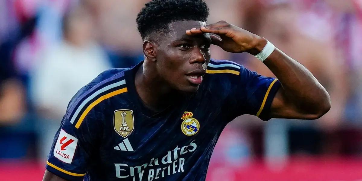 Aurélien Tchouaméni con la camiseta del Real Madrid.