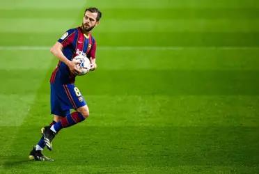 Barcelona quiere sacarse de encima cuanto antes al bosnio.