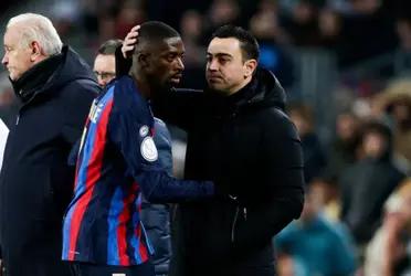 Dembelé tiene un pie fuera del FC Barcelona luego de jugarle con doble intención a Xavi Hernández