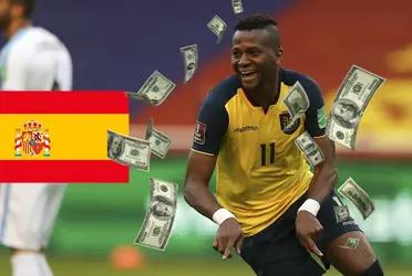 Dos de las instituciones que lucharon hasta último momento para ser parte de la actual temporada de LaLiga Santander, están en carrera para contratar al internacional ecuatoriano de la MLS.