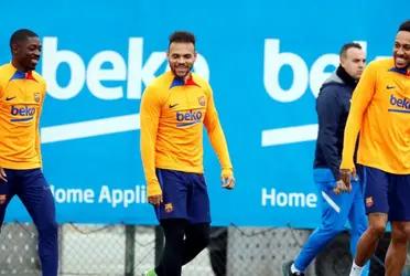 El actual futbolista del RCD Español no se guardó nada y disparó contra el Barza por sacarlo del club.