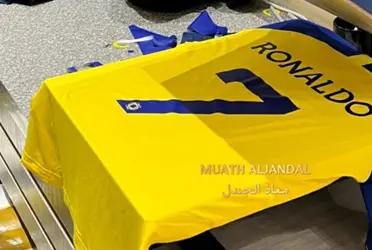 El astro portugués firmó un contrato de 200 millones de euros por temporada en el Al Nassr de Arabia Saudita.