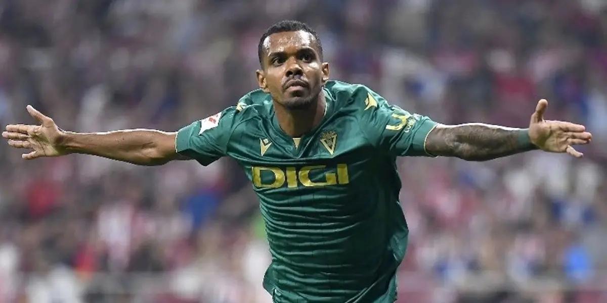 El Atlético Madrid cae ante el Cádiz gracias al gol de Lucas Pires.