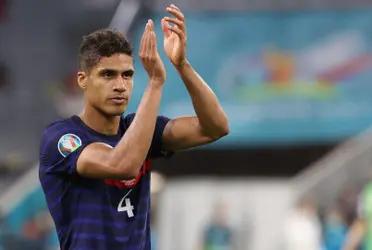 El central francés se sumaría a las filas del conjunto inglés