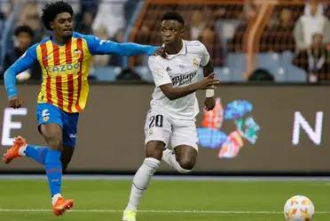 El defensor habló tras ser expulsado correctamente en el Santiago Bernabeu.