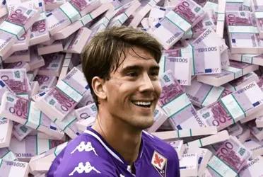 El delantero serbio aparece como una de las posibilidades del centro de ataque.