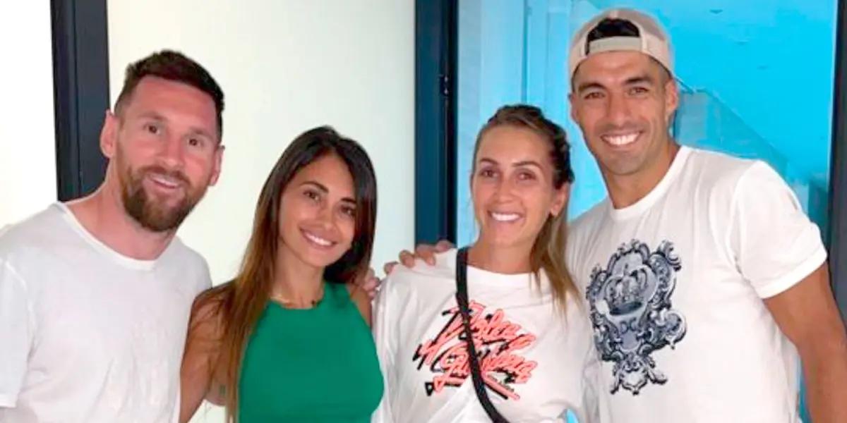 El delantero uruguayo llegó a Rosario con el objetivo de pasar la navidad junto a su amigo y su futuro se habría resuelto.