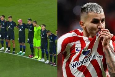 El futbolista colchonero fue homenajeado por todos sus compañeros.