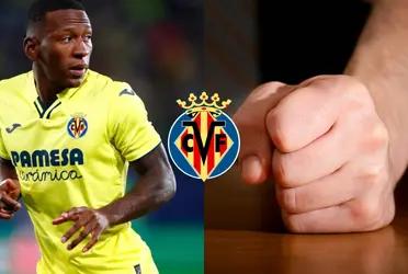 El lateral ecuatoriano quiere salir del submarino amarillo y por ello, realiza una acción inesperada.