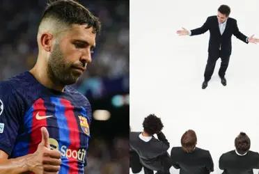 El lateral está tomando otra tarea muy importante para alguien de su edad.