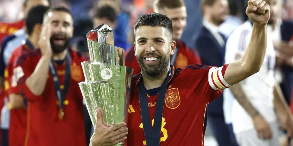 El lateral izquierdo todavía no fue presentado en ningún equipo.