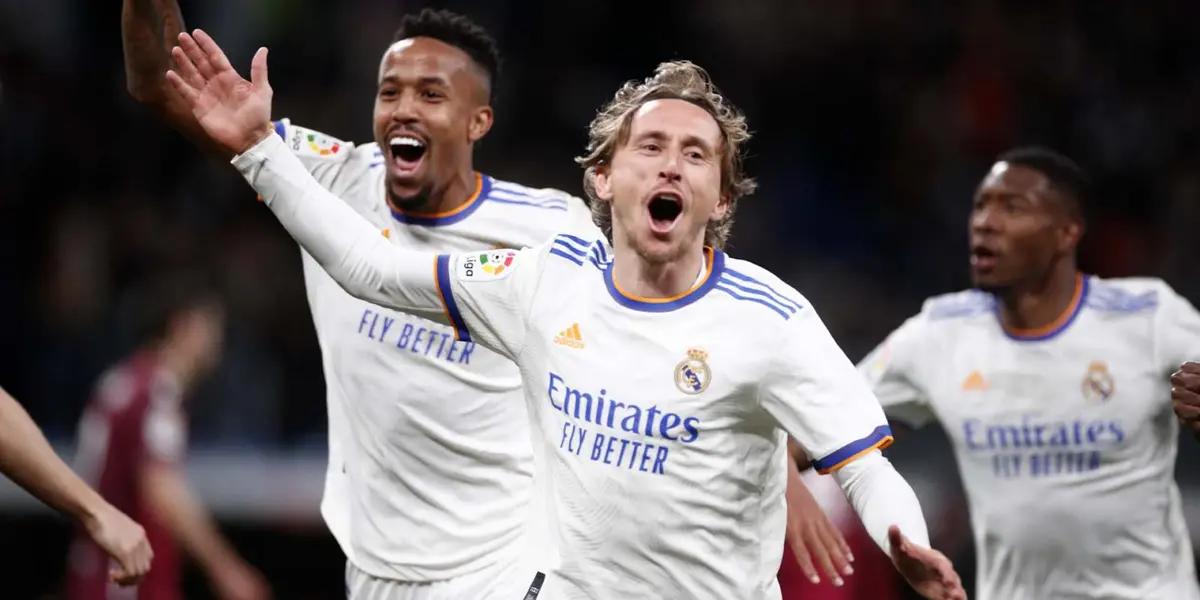 El Real Madrid visita a Sevilla en un partido clave por la definición del campeonato, el domingo 17 de abril desde las 21.00, en el Estadio Ramón Sánchez-Pizjuán por la 32ª jornada de La Liga Santander.