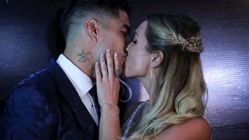 El uruguayo logró convertirse en uno de los jugadores más destacados del mundo gracias a su esposa.