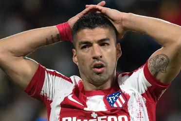 El uruguayo tendría claro su futuro, y desde Italia aseguran que el delantero podría llegar al equipo neroazurro quien quiere reformar su delantera.