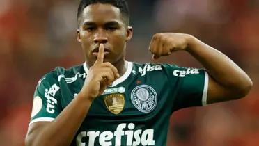 Endrick celebrando con la camiseta del Palmeiras (Foto:El Confidencial)