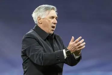 Estuvo cerca de marcharse a otro club y ahora no puede salir del equipo titular.