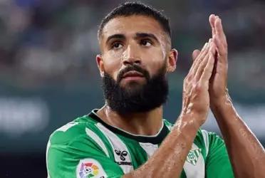 Fekir en un partido con el Real Betis