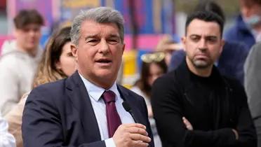 Joan Laporta y Xavi Hernández, del FC Barcelona