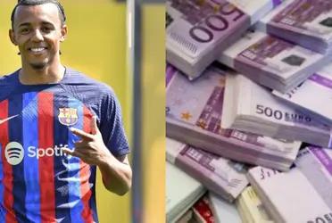 Jules Koundé firmo con el Barcelona hasta 2027 con un salario de 12 millones de euros brutos por temporada, excepto la primera que será de 9,5 millones.