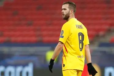 La salida de Pjanic es casi un hecho y buscan un trueque.