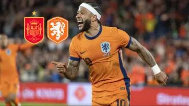Le Normand cometió un penalti que no era a Depay y el árbitro pito la pena máxima
