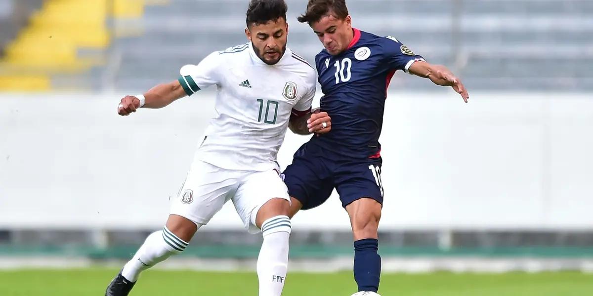 Los dos equipos asturianos pugnan por el delantero desequilibrante de la selección mexicana y el Guadalajara. Y preparan una fortuna para quedarse con él