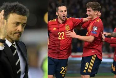 Luis Enrique ya tiene muy marcados a sus 3 favoritos. Gavi, Unai Simón y Pablo Sarabia. Mientras el primero ha convencido a propios y extraños, la preferencia por los otros dos ha generado mucha crítica de parte de los aficionados.