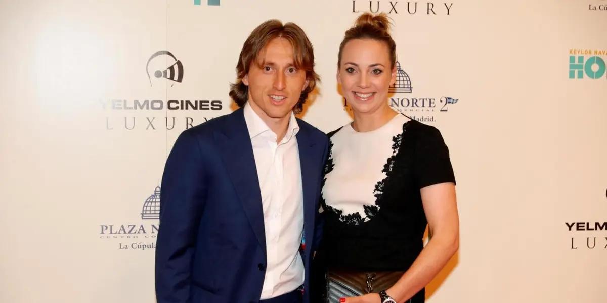 Luka Modric y Vanja Bosnić en un evento social / Foto: A Bola