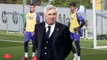 Lunin y Courtois en el entrenamiento del Real Madrid, Ancelotti sonriente.