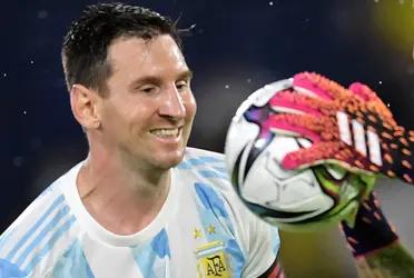 Messi busca un récord que aún ostenta Pelé.