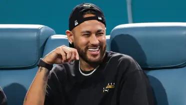 Neymar Junior en su tiempo libre.