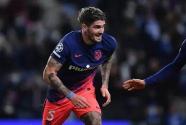 Rodrigo De Paul llegó desde Udinese como un centrocampista versátil y con llegada al gol. Luego de un inicio dubitativo ser término erigiendo como una de las figuras del Atlético Madrid que lo tiene cotizado en 60 millones de euros.