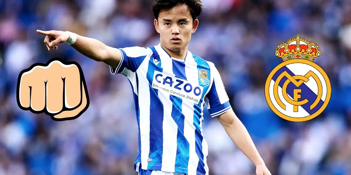 Takefusa Kubo en Real Sociedad. Puño cerrado de un lado, escudo del Real Madrid del otro.