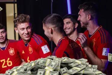 Todo apunta a que el duelo de los octavos del Mundial de Qatar 2022 será parejo, pero cuando de precios se habla, la Roja es muy superior.