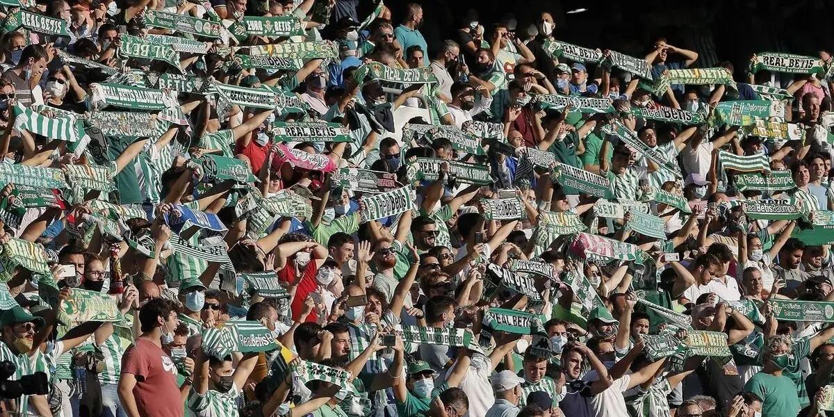 Un futbolista del Barcelona está jugando dos partidos frente al Real Betis.