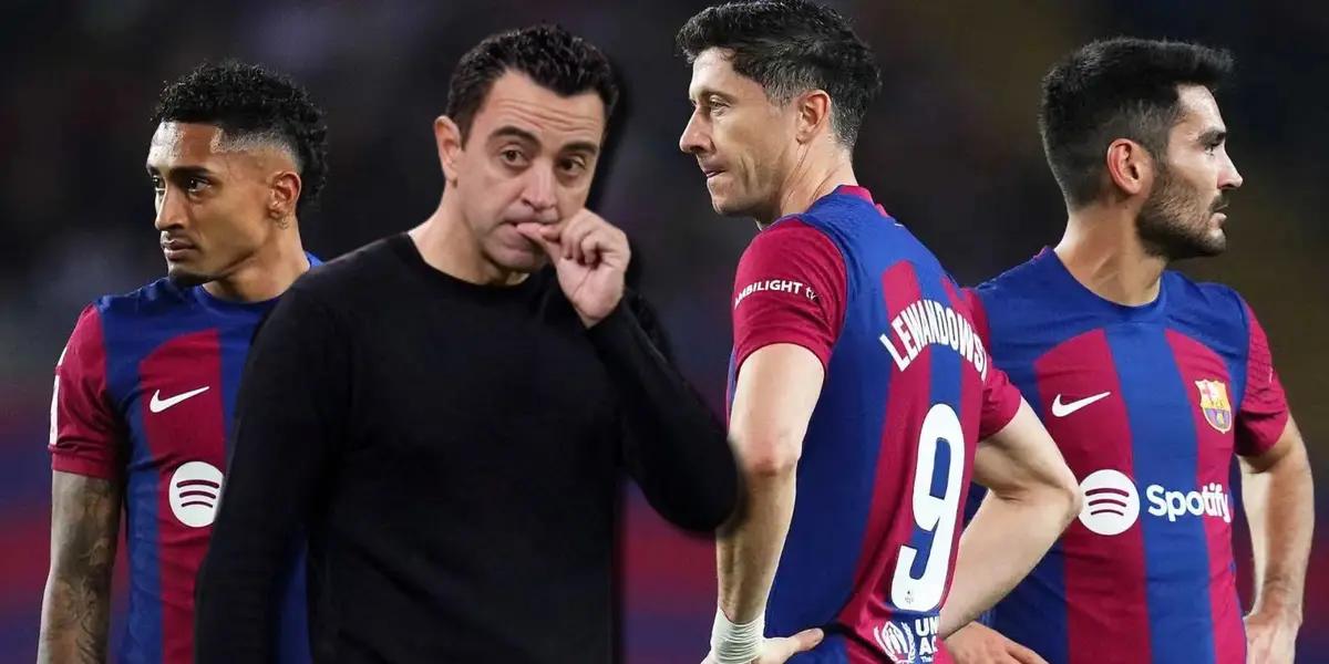 Xavi Hernández y jugadores del FC Barcelona