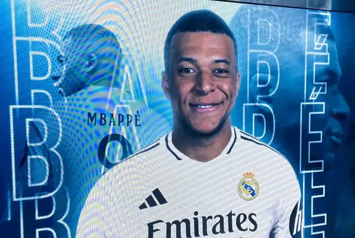 Presentación de Kylian Mbappé en el Santiago Bernabéu / Foto: Real Madrid