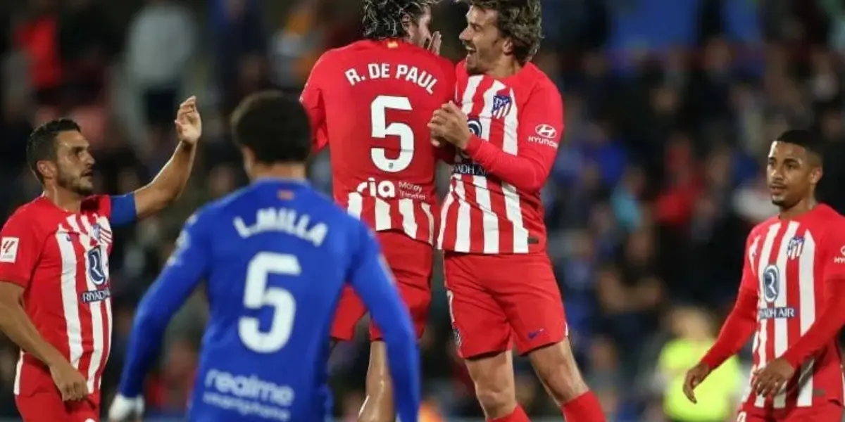 Antoine Griezmann y Rodrigo De Paul de Atlético de Madrid