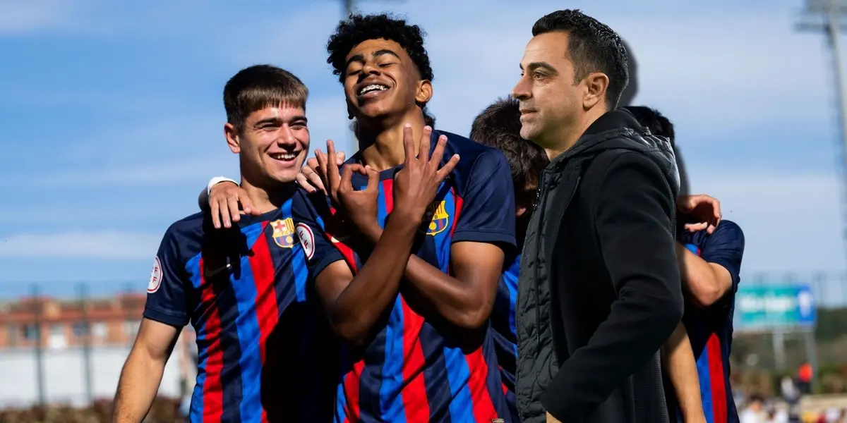 Como ya llevó a Lamine Yamal, ahora otro jugador ha llevado Xavi Hernández al primer equipo del FC Barcelona