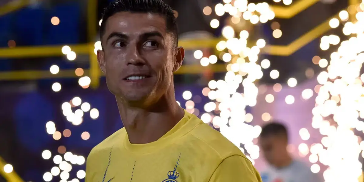 Cristiano Ronaldo con la camiseta del Al-Nassr.